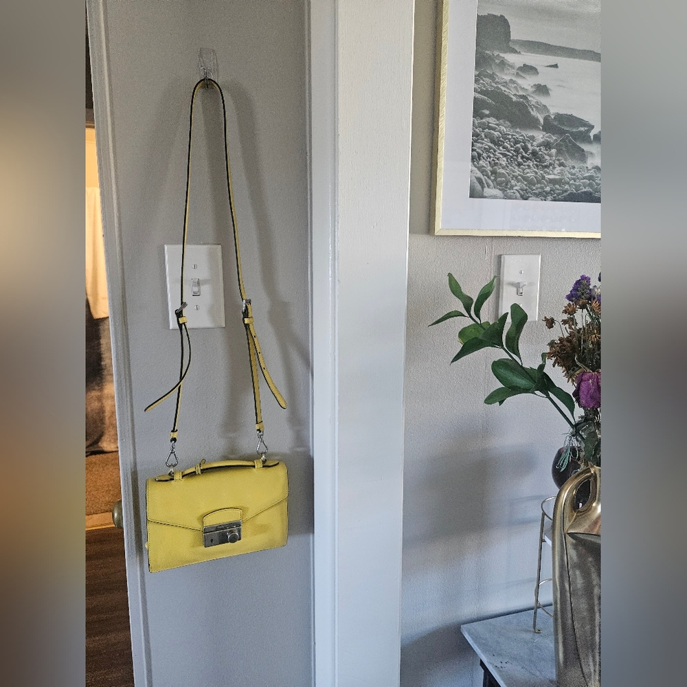 Authentic Prada Saffiano Leather yellow clutch/ shoulder bag - Picture 3 of 12